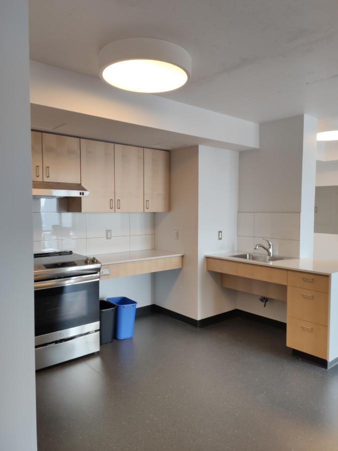 Toronto Metropolitan University-Daphne Cockwell Complex Residence Luaran gambar