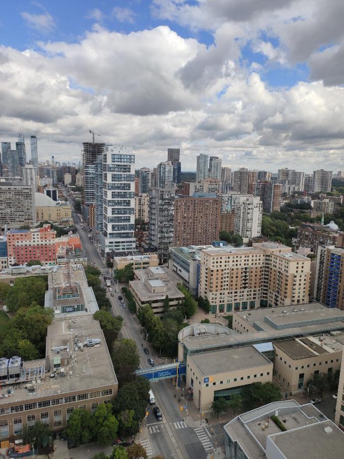 Toronto Metropolitan University-Daphne Cockwell Complex Residence Luaran gambar