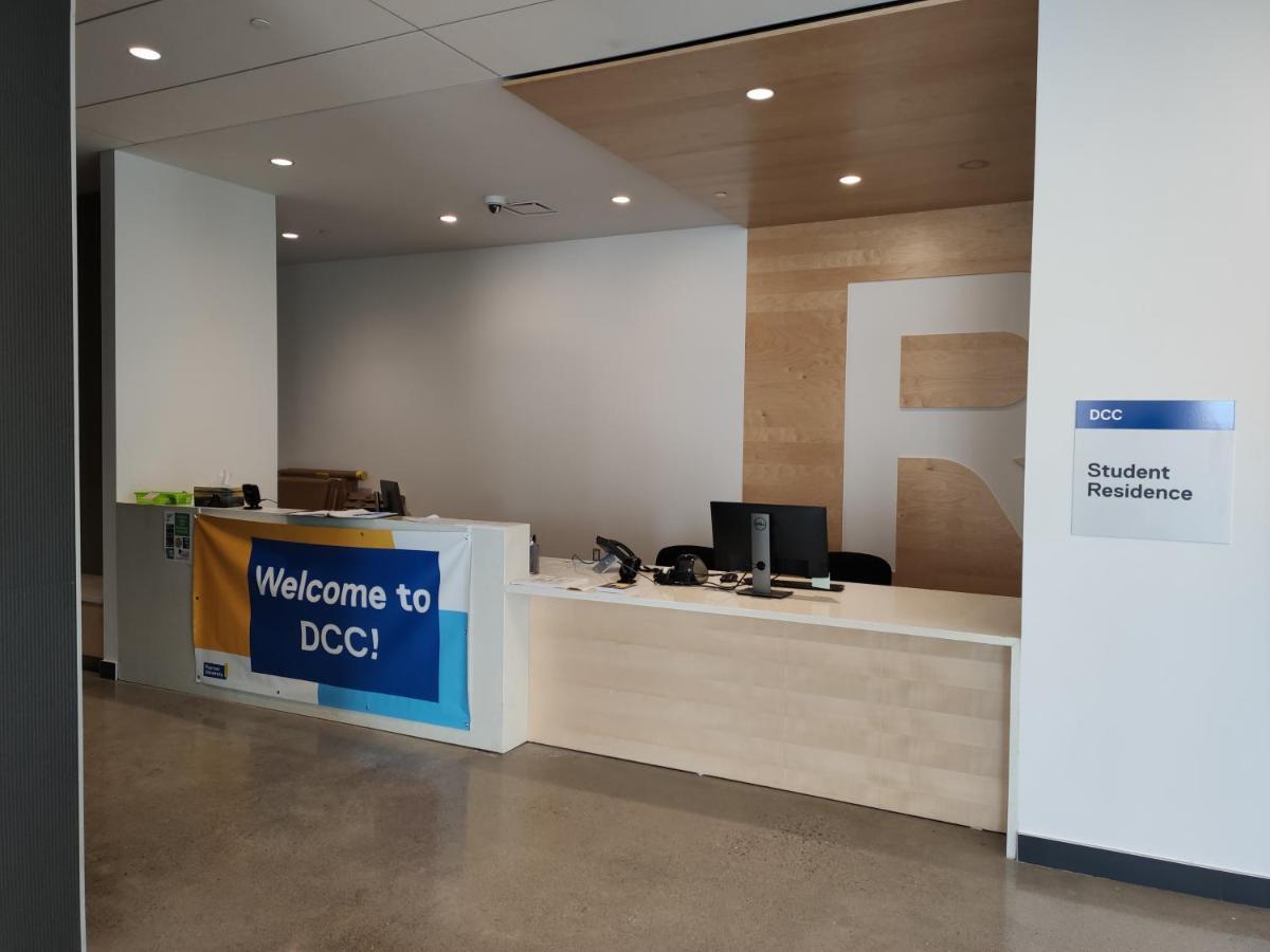 Toronto Metropolitan University-Daphne Cockwell Complex Residence Luaran gambar