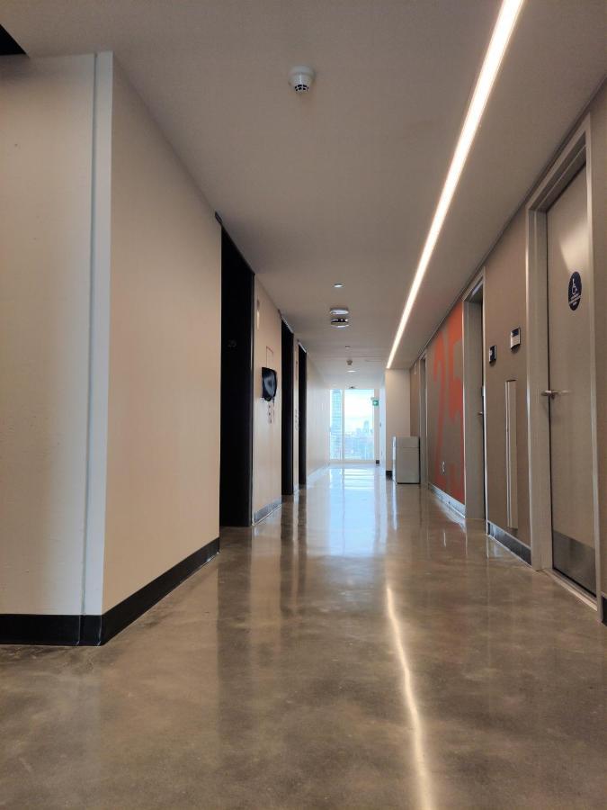 Toronto Metropolitan University-Daphne Cockwell Complex Residence Luaran gambar