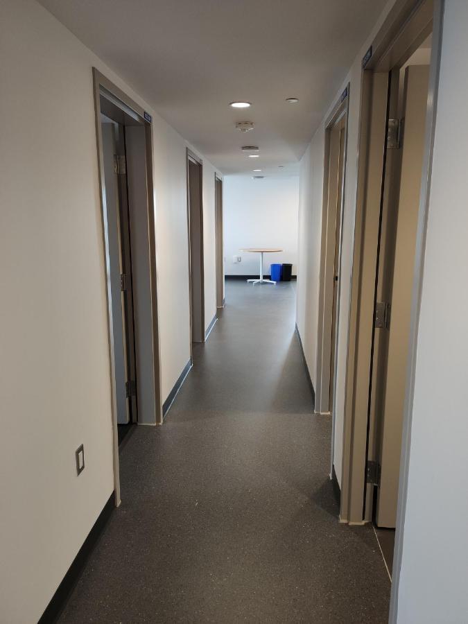 Toronto Metropolitan University-Daphne Cockwell Complex Residence Luaran gambar