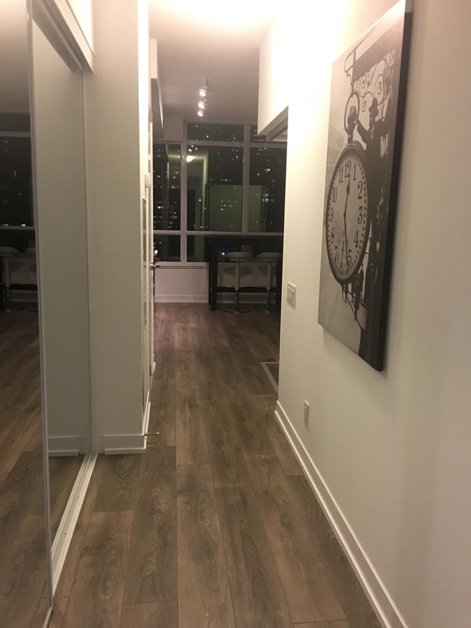 Toronto Metropolitan University-Daphne Cockwell Complex Residence Luaran gambar