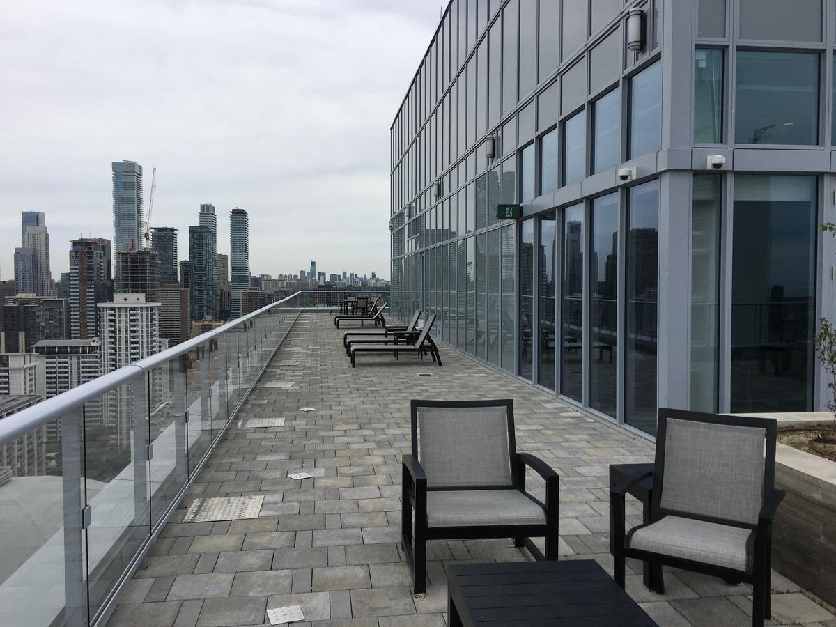 Toronto Metropolitan University-Daphne Cockwell Complex Residence Luaran gambar