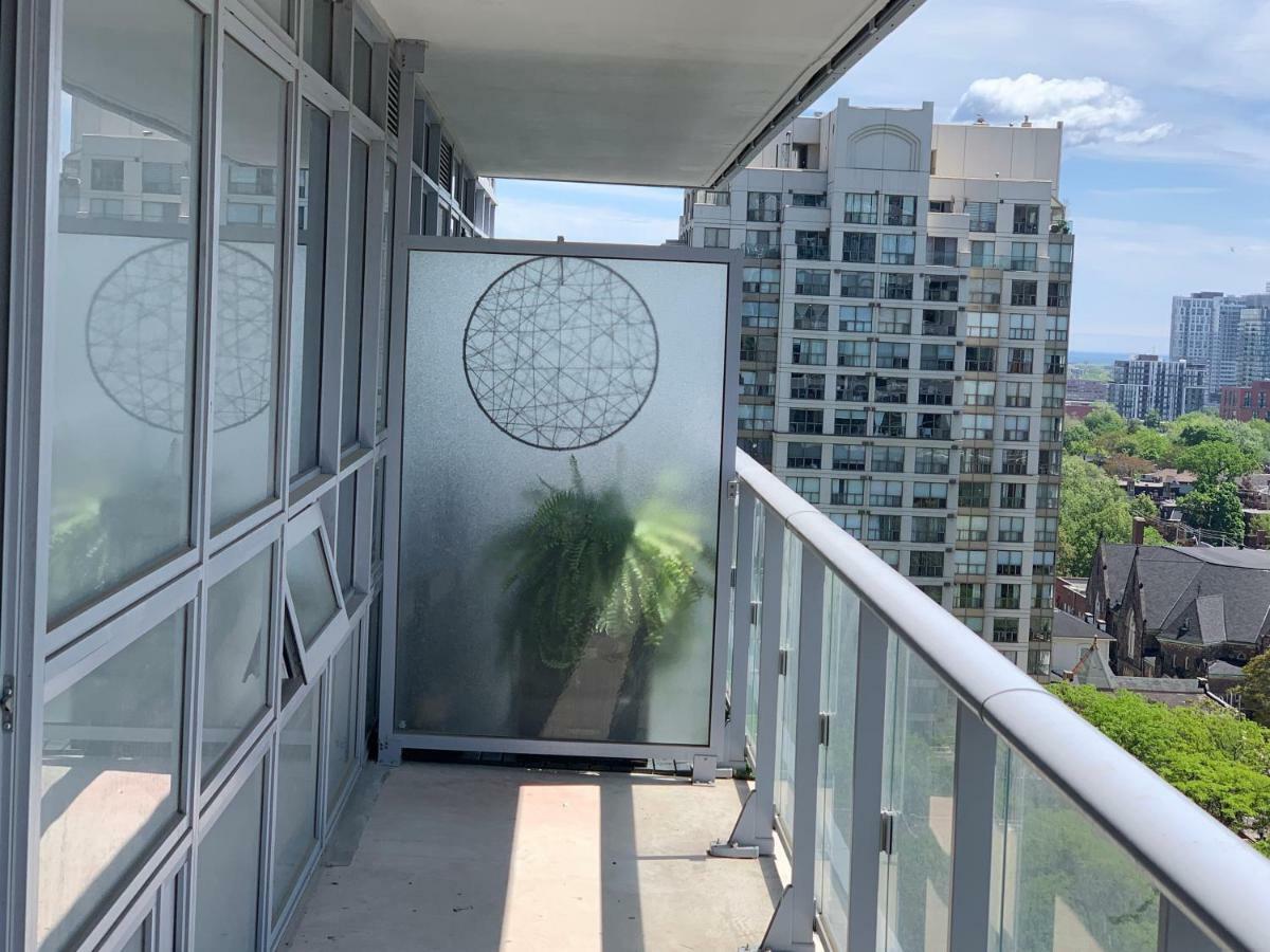 Toronto Metropolitan University-Daphne Cockwell Complex Residence Luaran gambar